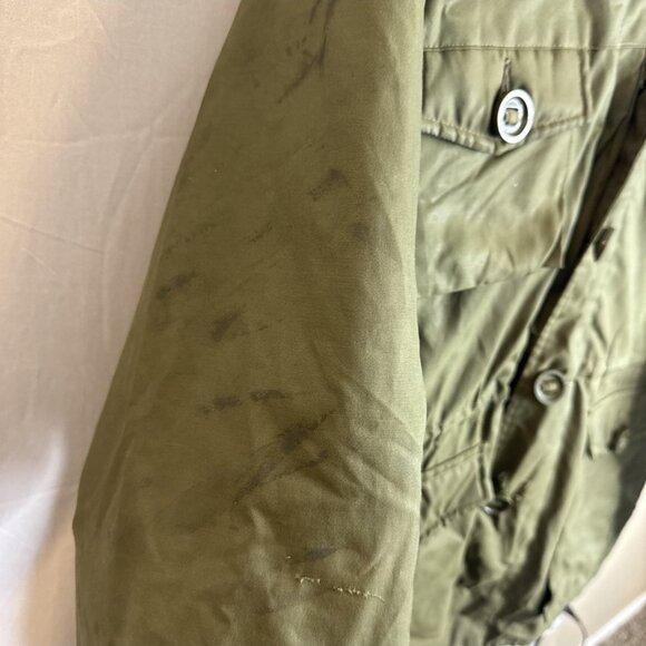 Vintage Military-Style Olive Green Down Jacket Pioneer Vancouver Canada XL Parka - Picture 3 of 10